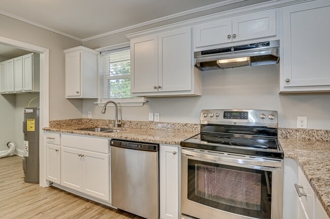 Building Photo - 3423 Cannongate Dr