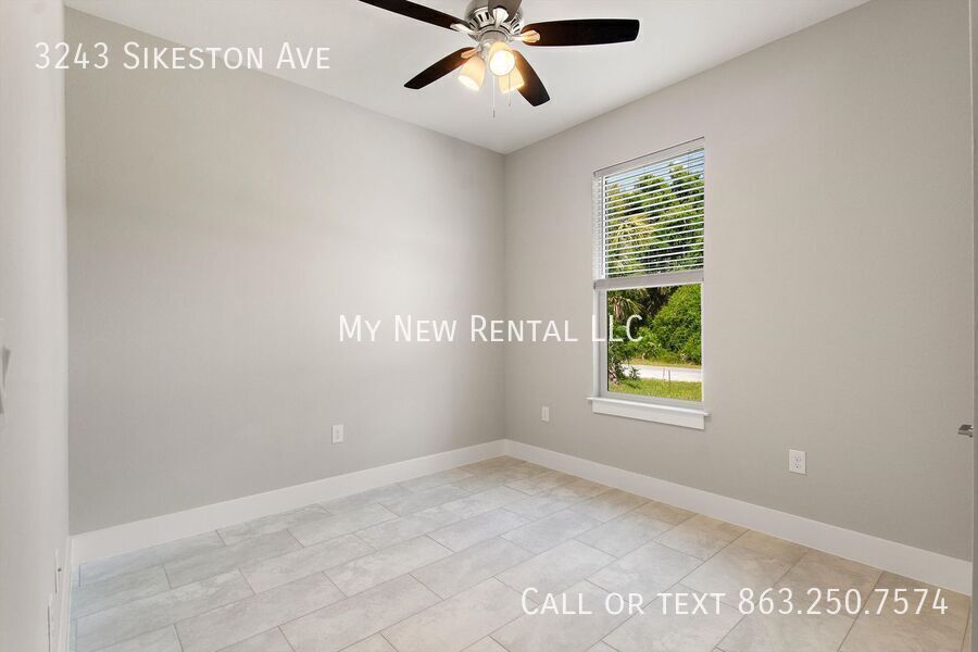 Building Photo - 3243 Sikeston Ave