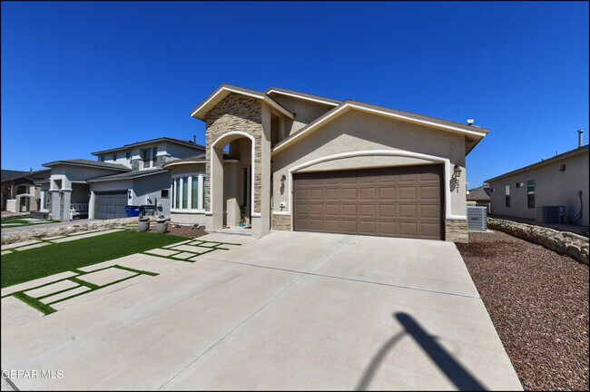 Building Photo - 221 Jennice Cir