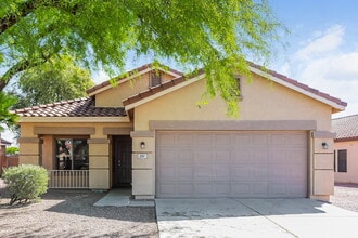 Building Photo - 231 S Valle Verde