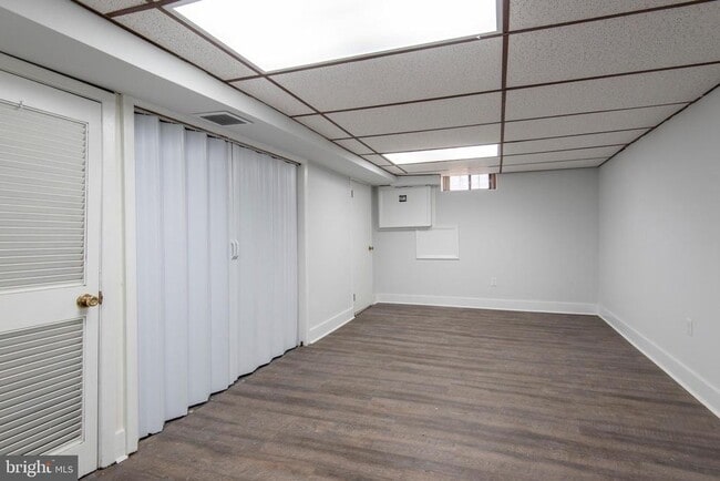 Building Photo - 3936 Delancey St