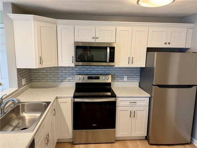 Building Photo - 101 Marlborough St