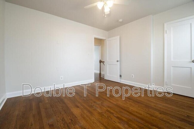 Building Photo - 3713 Elmora Ave