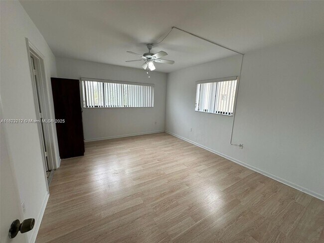 Building Photo - 8700 SW 133rd Ave