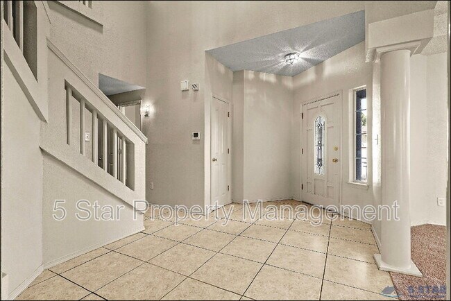 Building Photo - 1315 Olga Mapula Dr