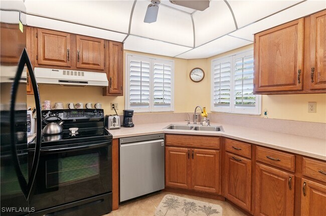 Building Photo - 29 High Point Cir E