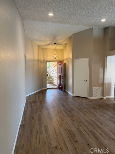 Building Photo - 26562 Braddock Rd