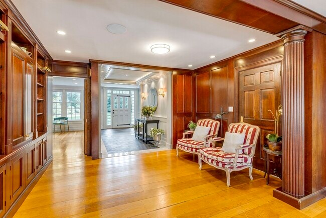 Building Photo - 171 Marsh St