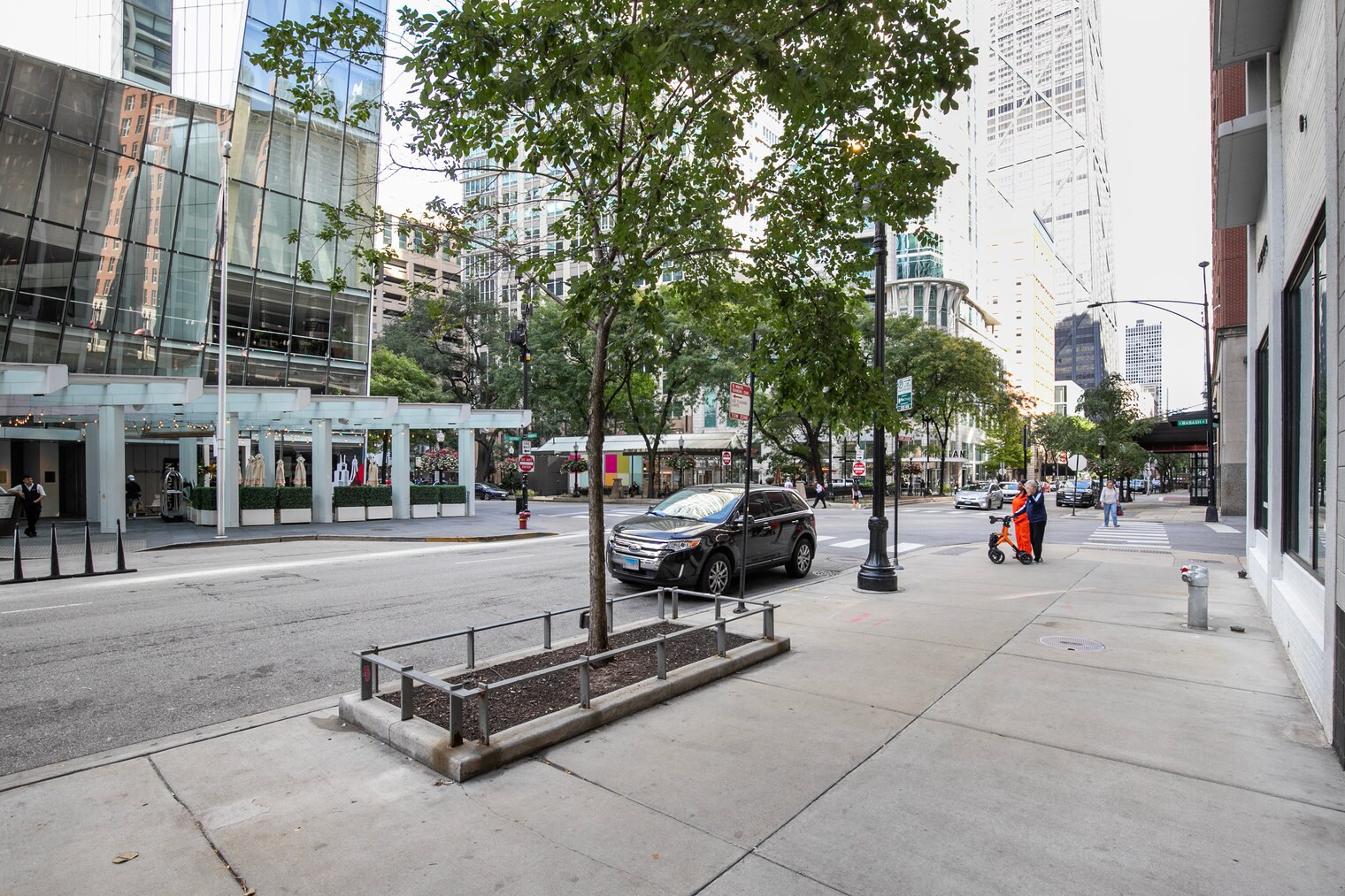 Building Photo - 21 E Chestnut St