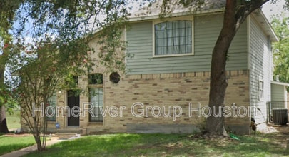 Building Photo - 14903 Arundel St
