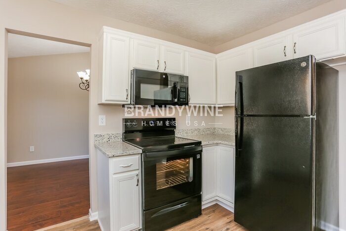 Building Photo - 5222 Biffle Rd