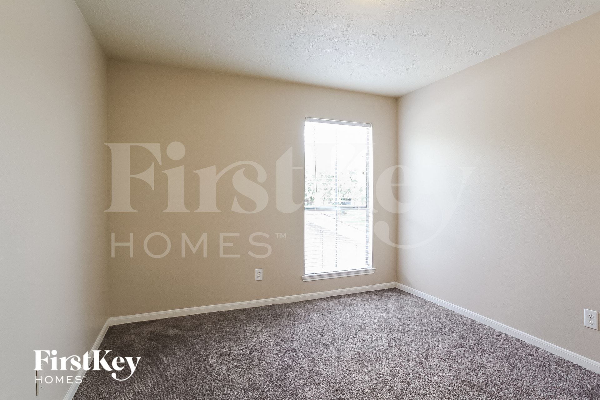 Building Photo - 4754 Hickory Downs Dr
