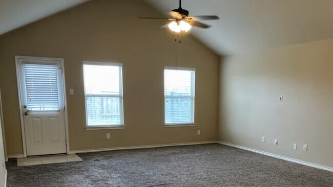 Building Photo - 17638 Rose Summit Ln