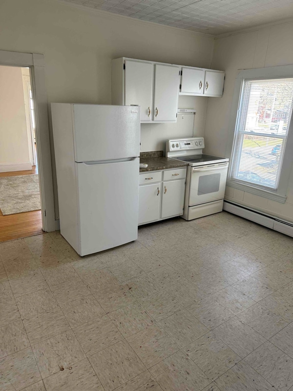 Building Photo - 8 Arch Ave