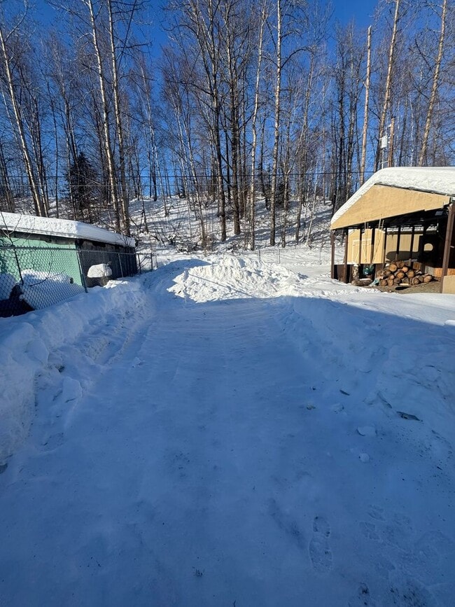 Building Photo - 1808 Twining Dr