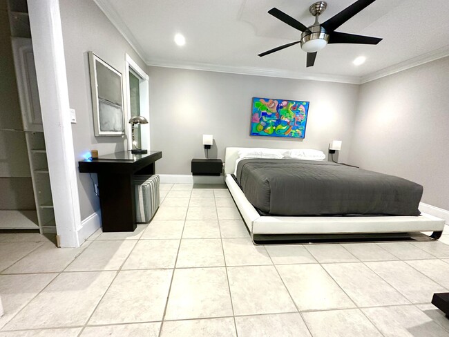Building Photo - 1259 Denlow Ln