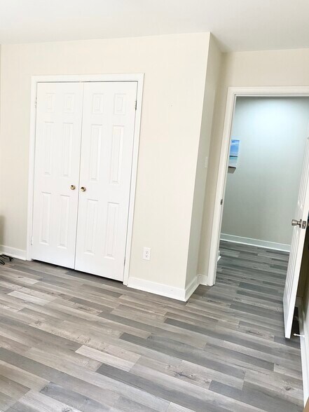 Building Photo - 1617 Chevelle Dr