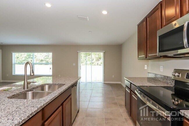 Building Photo - 1744 Broad Winged Hawk Dr