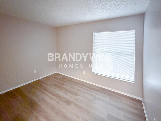 Building Photo - 6730 Merlin Ct