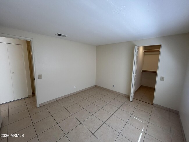 Building Photo - 1762 W Colt Rd