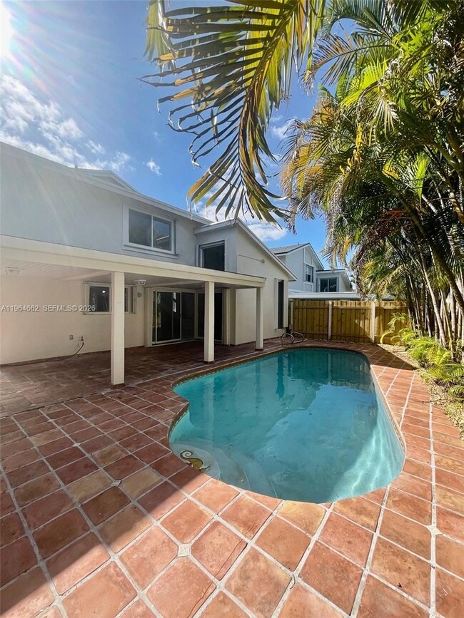 Building Photo - 922 NW 106th Ave Cir