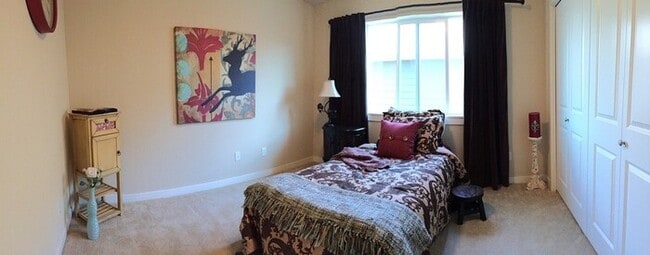 Building Photo - Elegant 4BR Murray Franklin Home in Fernwood Hills | EV Charger | Northshore Schools