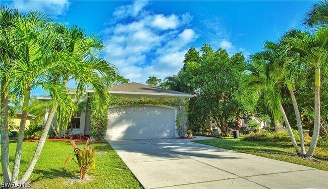 Building Photo - 3555 Poinsettia Ave