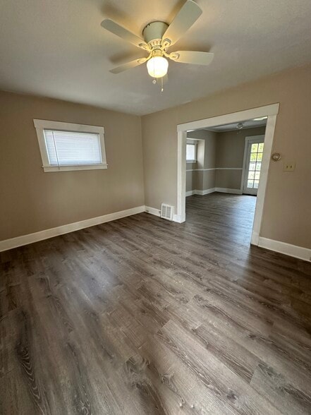 Building Photo - 163 Rhoda Ave