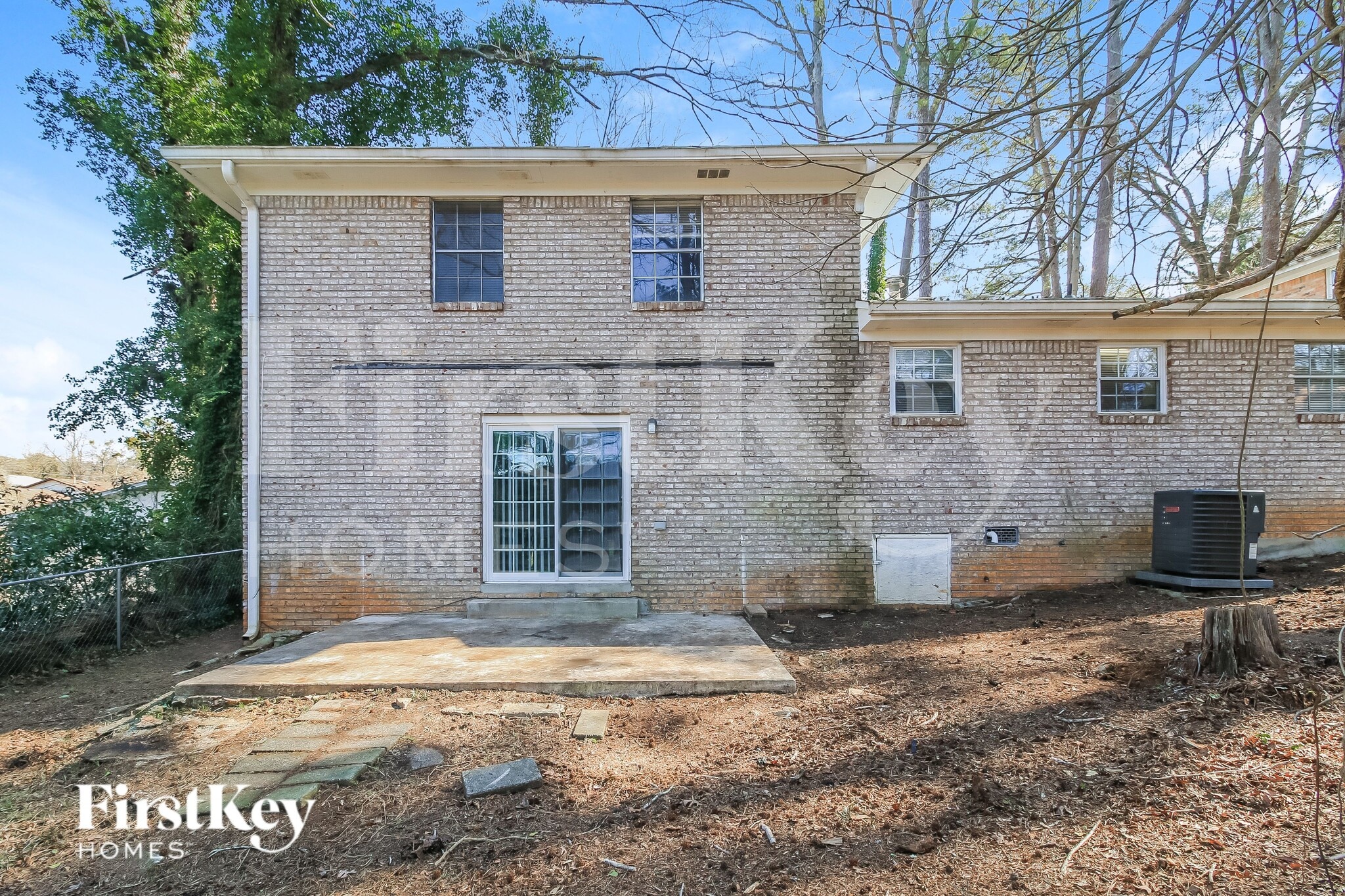 Building Photo - 2364 Tiffany Cir