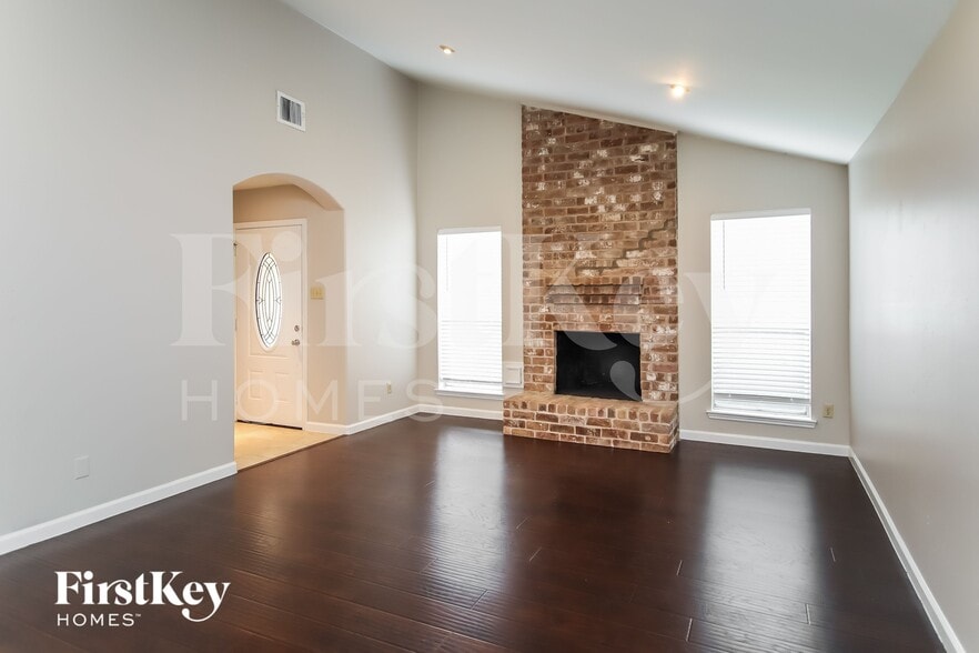 Building Photo - 3618 Quail Meadow Dr