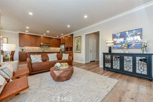 Building Photo - 81 Overbrook