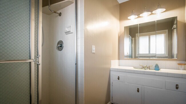 Building Photo - 58397 El Dorado Dr