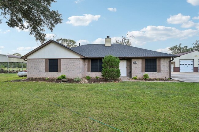 Building Photo - 2007 Colony Lakes Dr