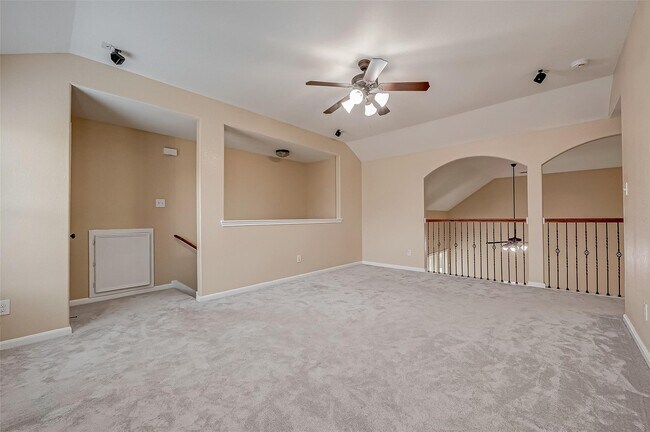 Building Photo - 21831 Mount Hunt Dr