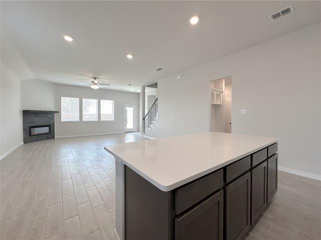 Building Photo - 808 Birdie Dr