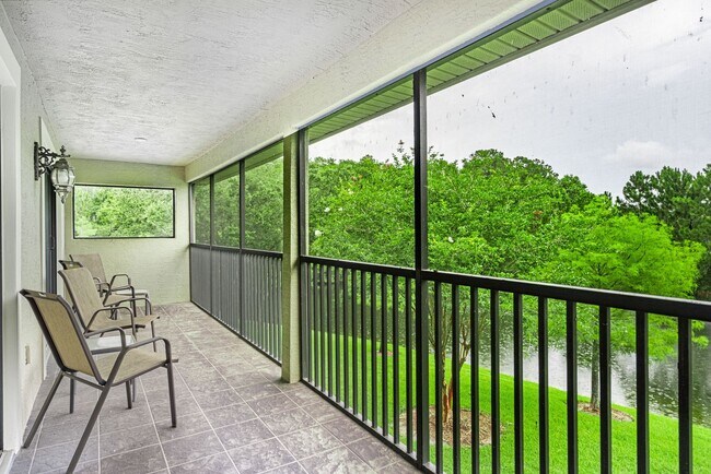 Building Photo - Furnished Townhouse in Plantation Bay