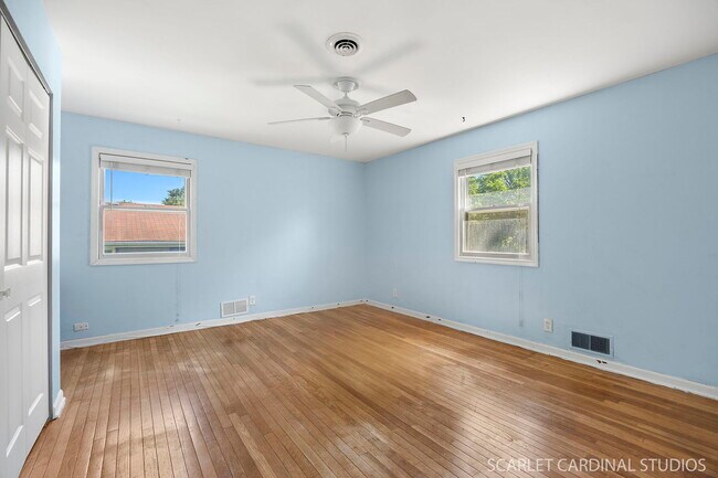 Building Photo - 531 S 13th St