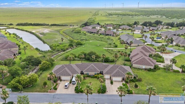 Building Photo - 68 Torrey Pines Dr