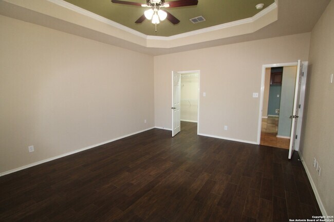 Building Photo - 327 Soaring Breeze