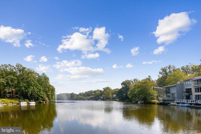 Building Photo - 1626 Waters Edge Ln