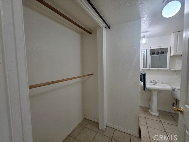 Building Photo - 523 Brookside Ave