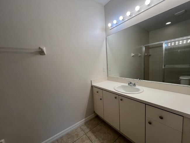 Building Photo - 4236 Bellasol Cir