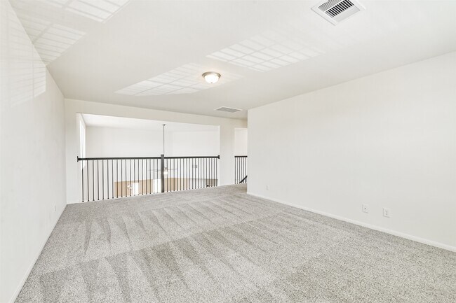 Building Photo - 30812 Willow Green Ln