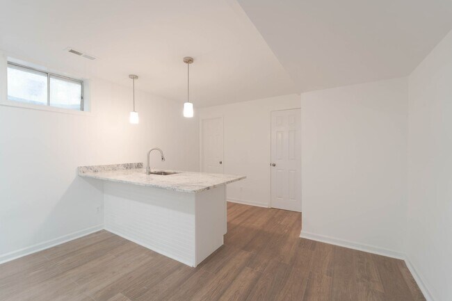 Building Photo - Fabulous Home in Aquia Harbor