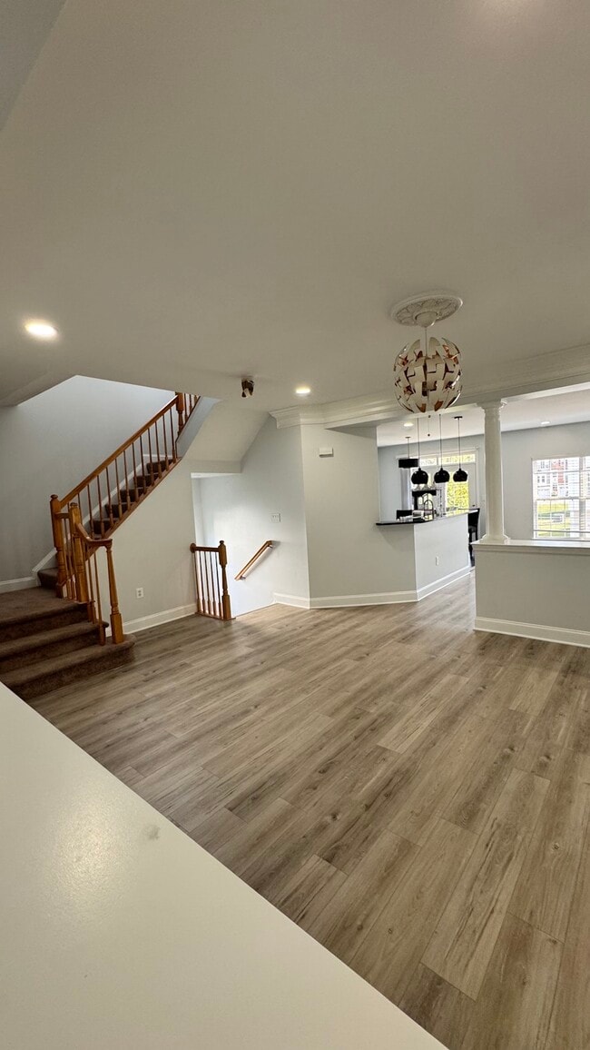 Building Photo - 16510 Bobster Ct