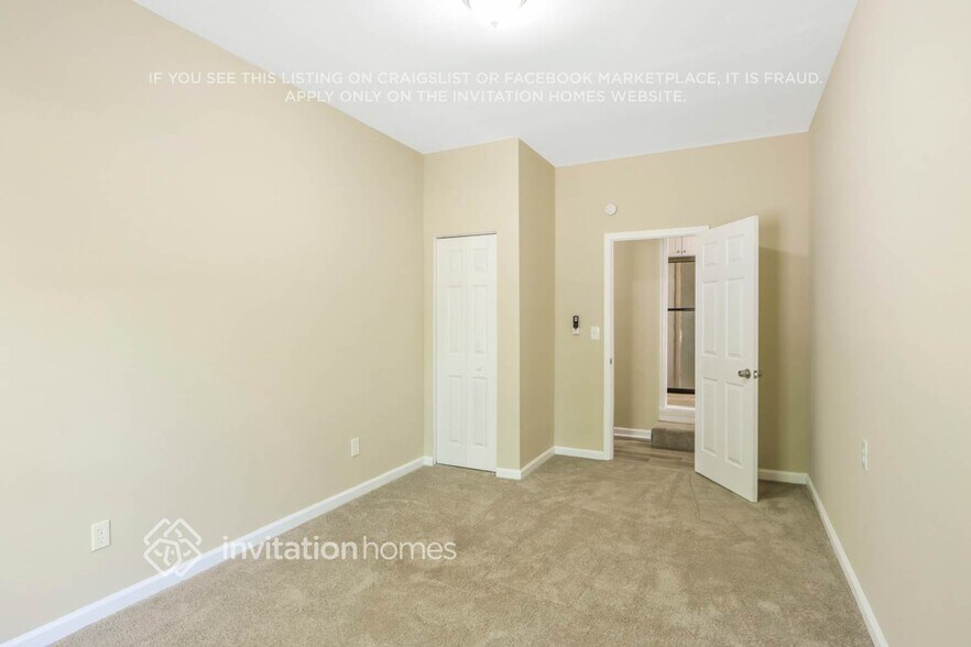 Building Photo - 4240 Newcomb Rd