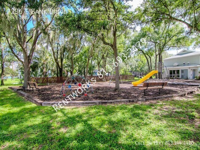 Building Photo - 2bd 1.5 ba  condo.  - Schedule a showing t...