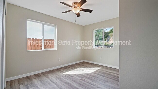 Building Photo - 4275 College Ave