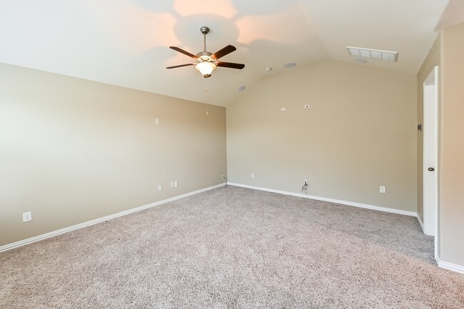 Building Photo - 3854 Enchanted Timbers Ln