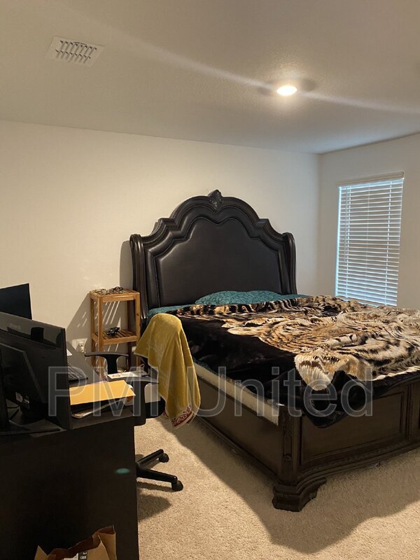Building Photo - 325 Pueblo Bonito Trl